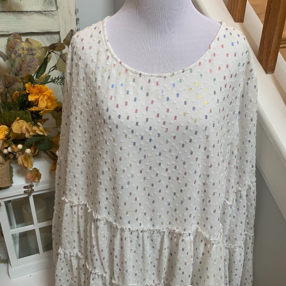 2xl A Beautiful Soul white with color dots!